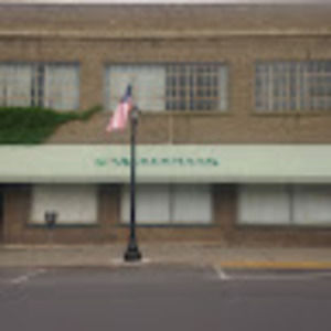 Meet your Posher, Levi